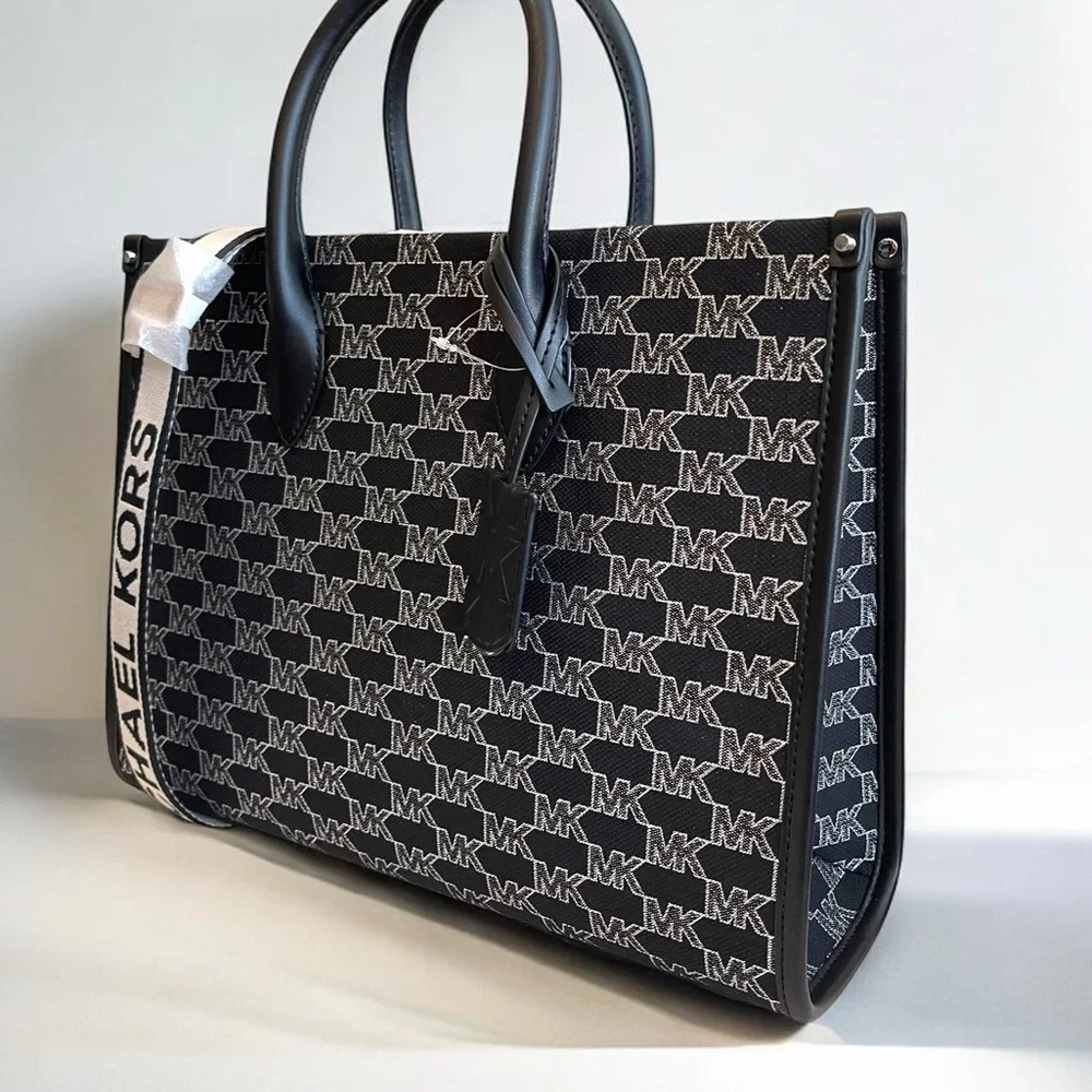 NWT Michael Kors Tote - Picture 3 of 9